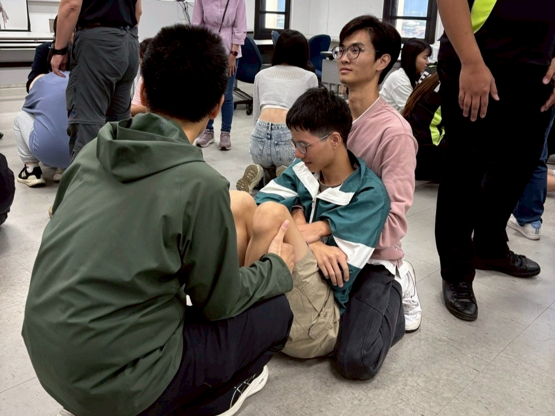 災難現場自我防護與互助